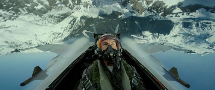 《壮志凌云2：独行侠》阿汤哥领军新生代菁英小组，挑战不可能的飞行任务