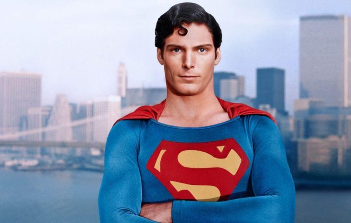 金刚狼休·杰克曼身在漫威心系DC，自爆最爱这部超级英雄电影，童年经典