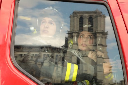 燃烧的巴黎圣母院百度云网盘资源 高清中英字幕1080phd 免费在线观看地址高清电影