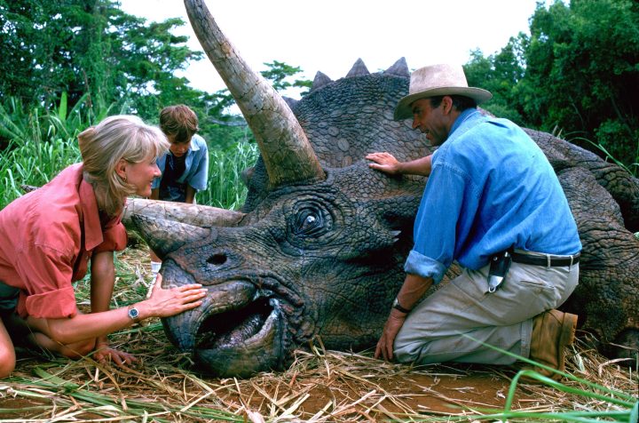 山姆·尼尔：“《侏罗纪公园》把恐龙当主角有点惹火我！”