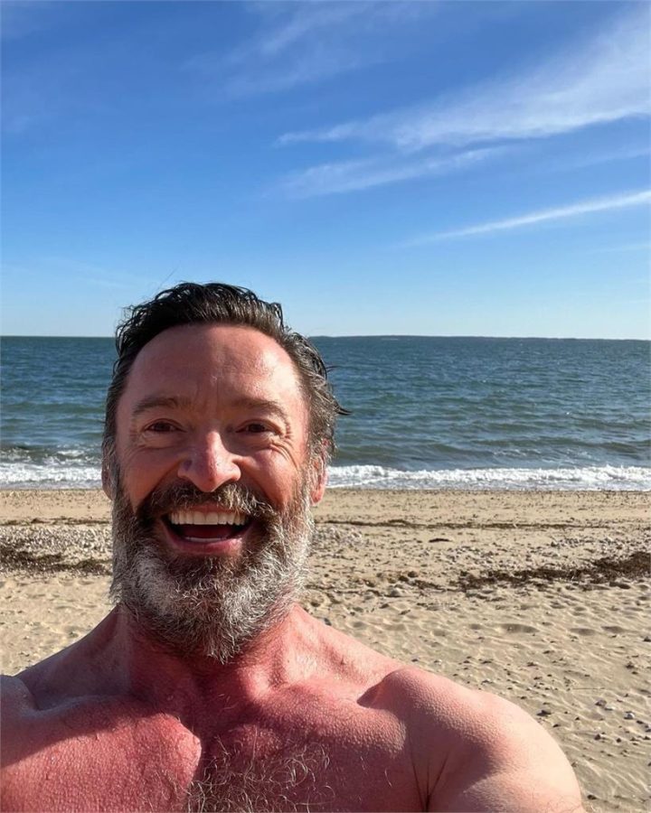 金刚狼现踪澳大利亚海滩！54岁真实状态吓坏粉丝