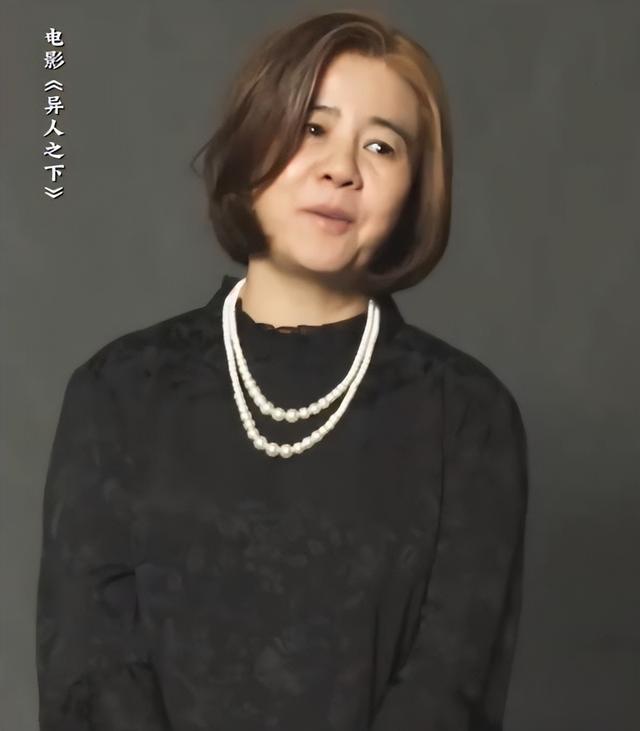 57岁金龟子为演反派换发型，形象气质大变，连女儿都直呼认不出！